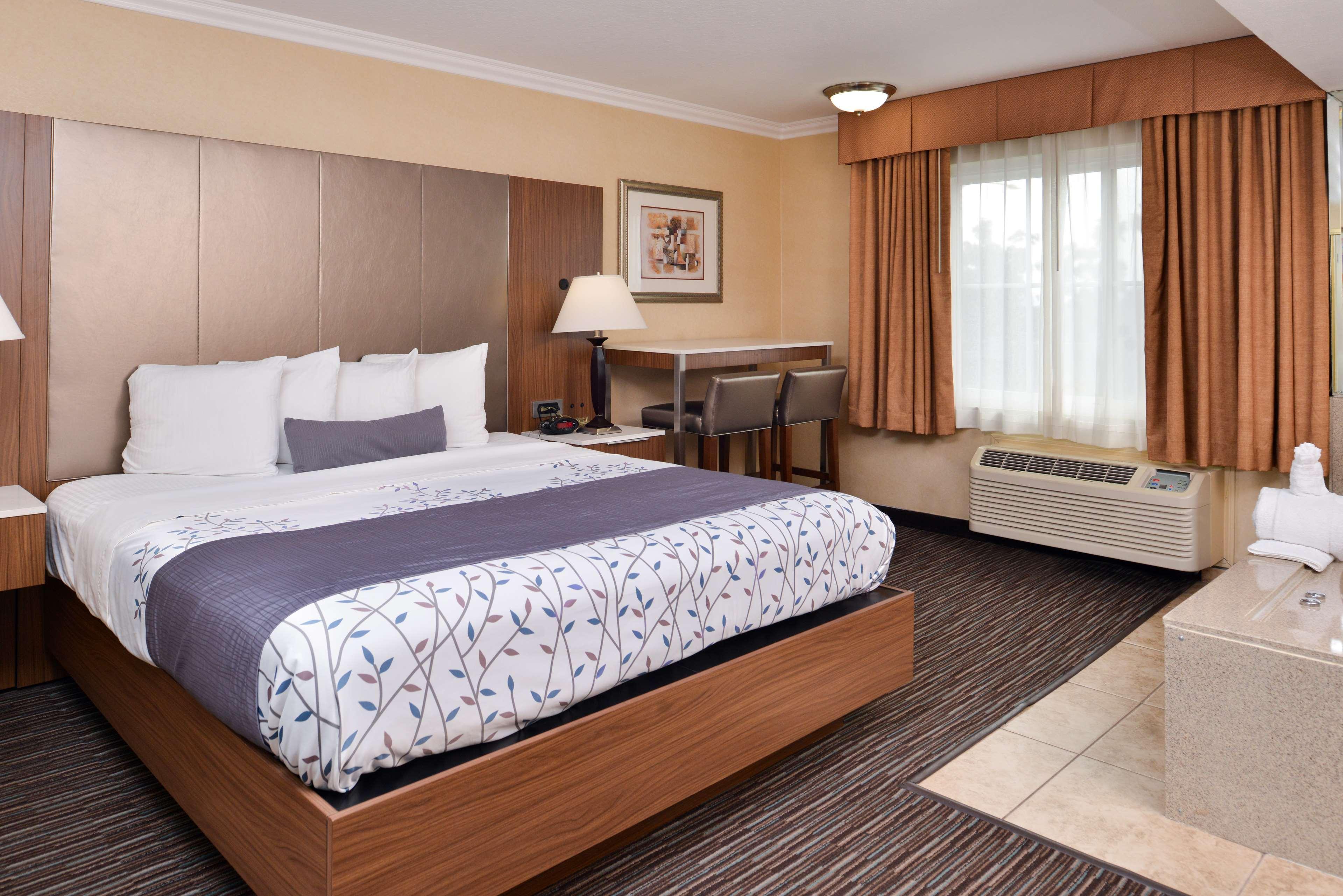 Best Western Airpark Hotel - Los Angeles Lax Airport Ингълуд Екстериор снимка