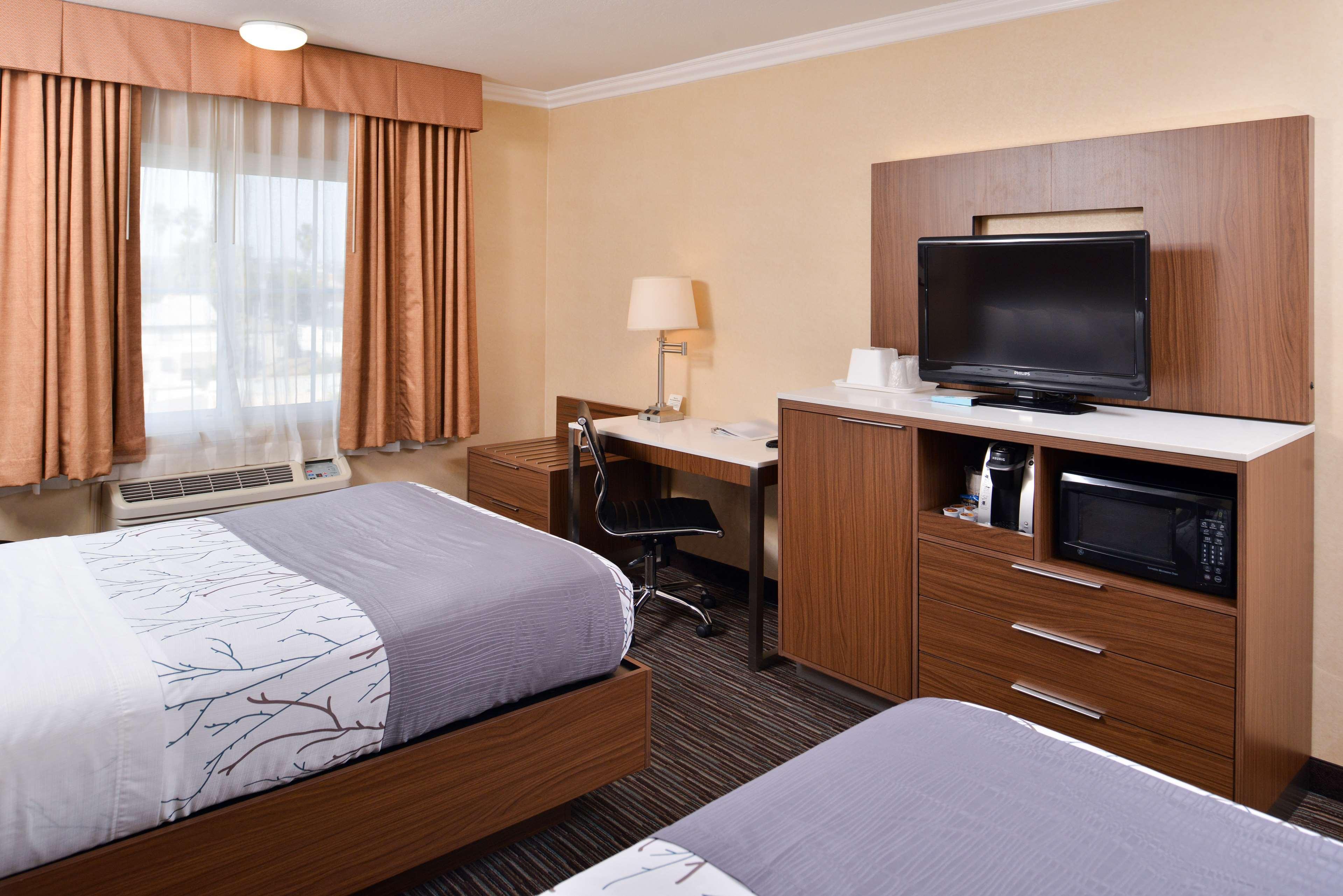 Best Western Airpark Hotel - Los Angeles Lax Airport Ингълуд Екстериор снимка
