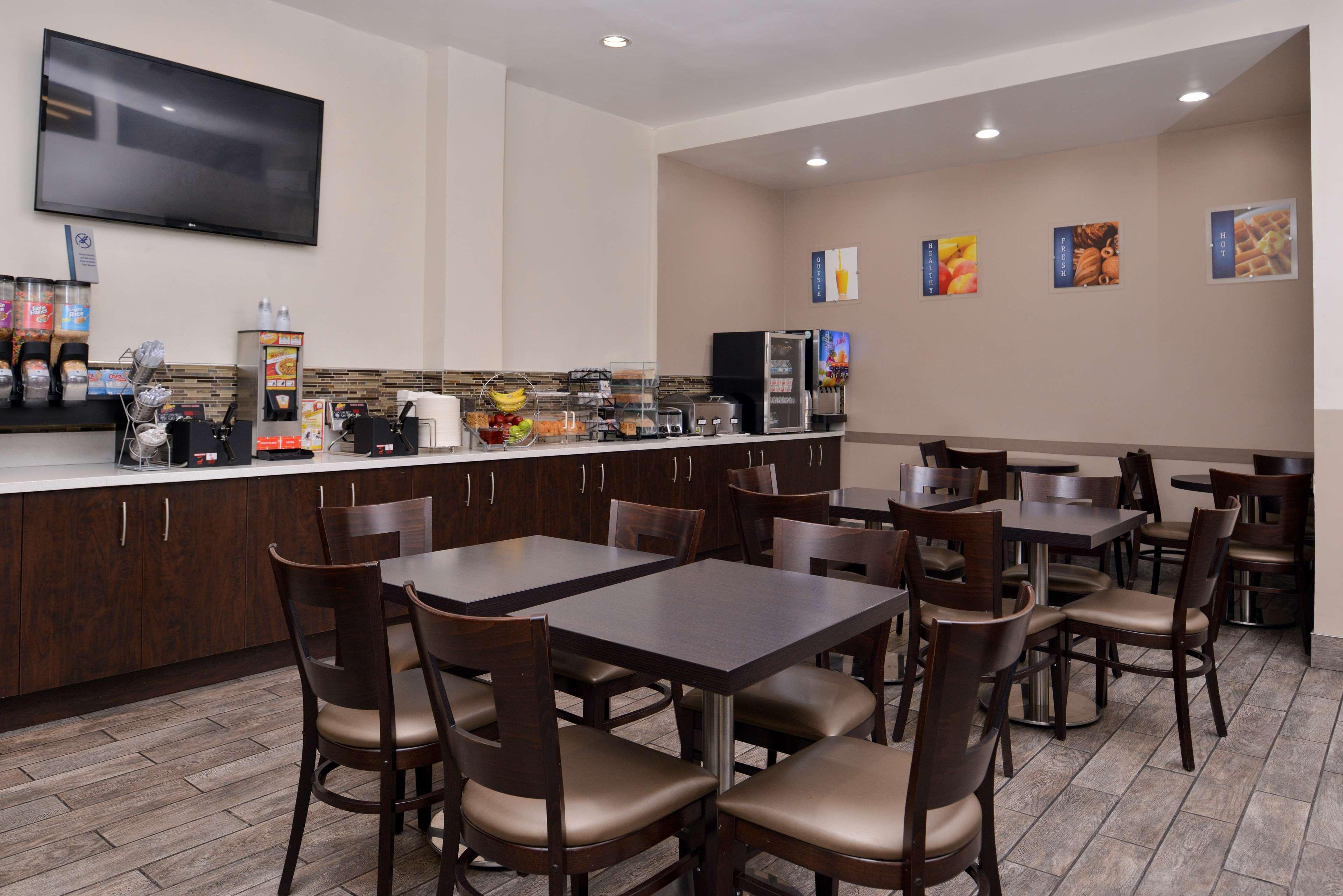 Best Western Airpark Hotel - Los Angeles Lax Airport Ингълуд Екстериор снимка