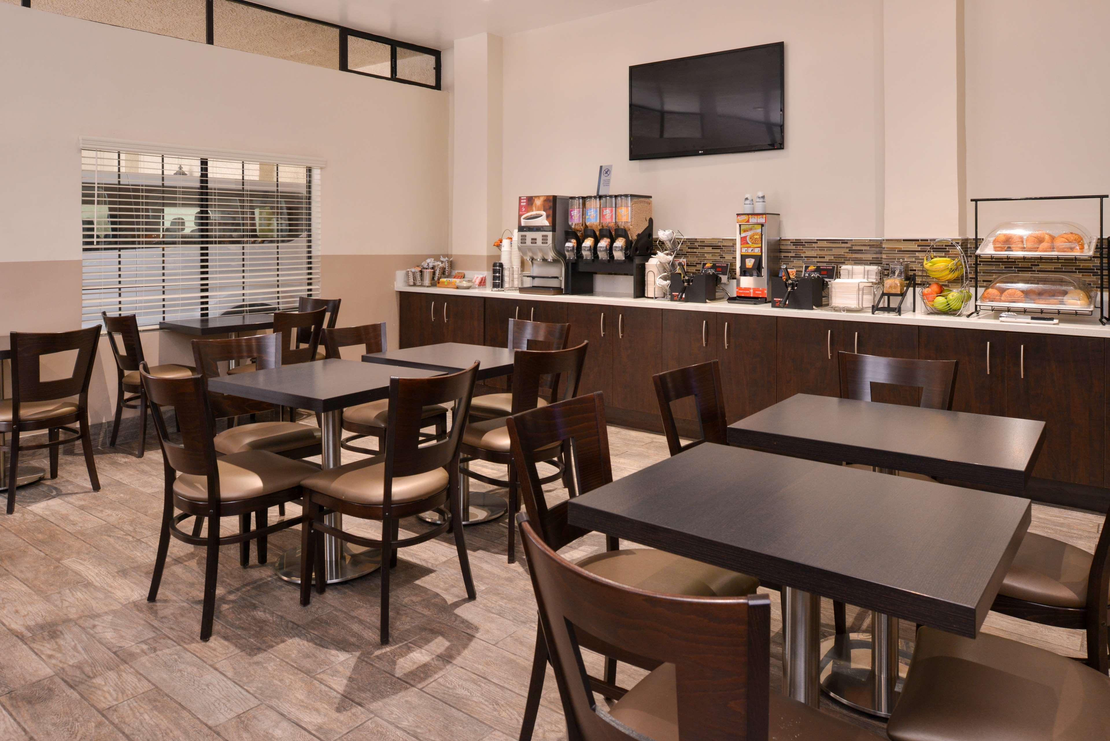 Best Western Airpark Hotel - Los Angeles Lax Airport Ингълуд Екстериор снимка