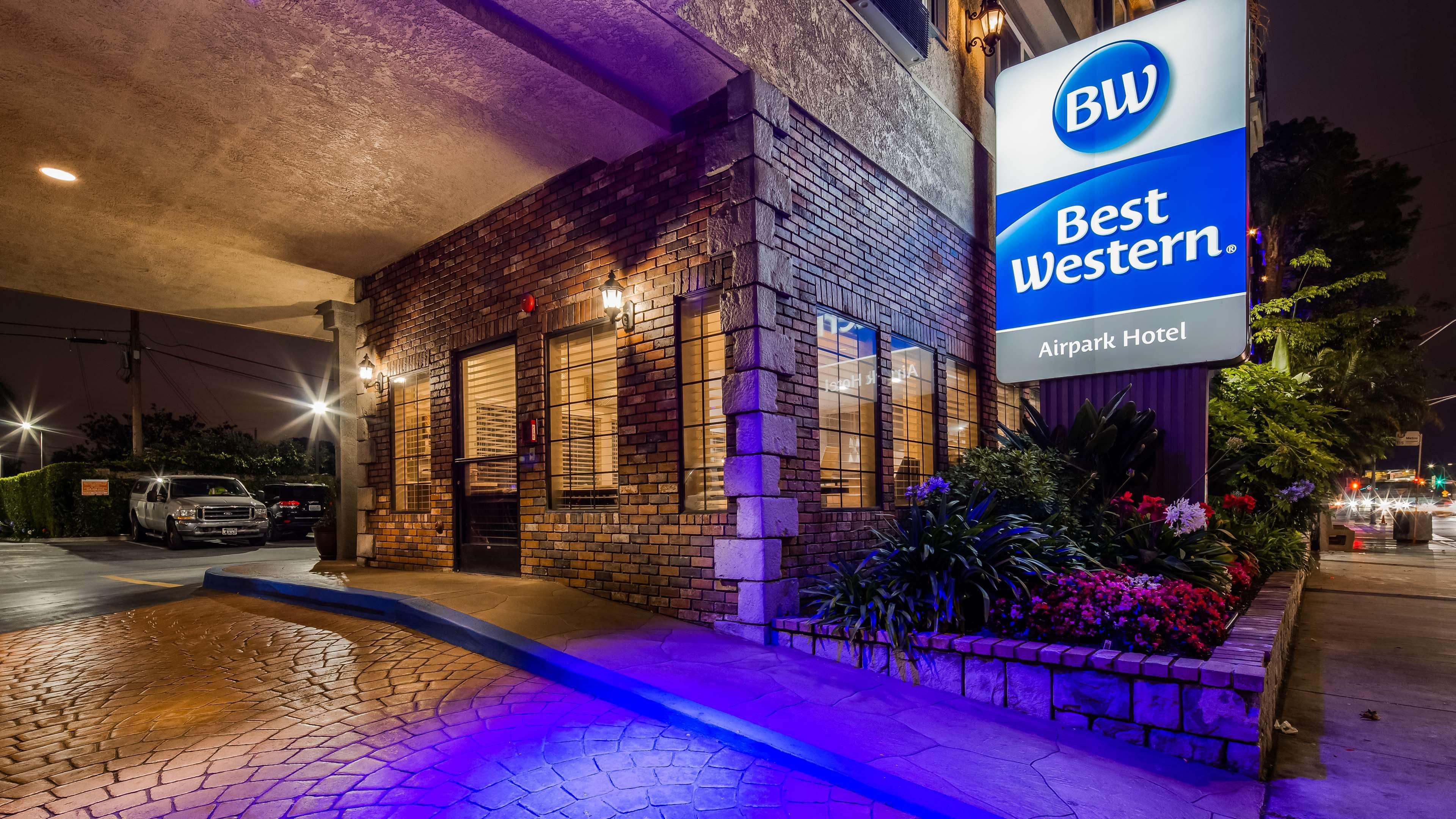 Best Western Airpark Hotel - Los Angeles Lax Airport Ингълуд Екстериор снимка