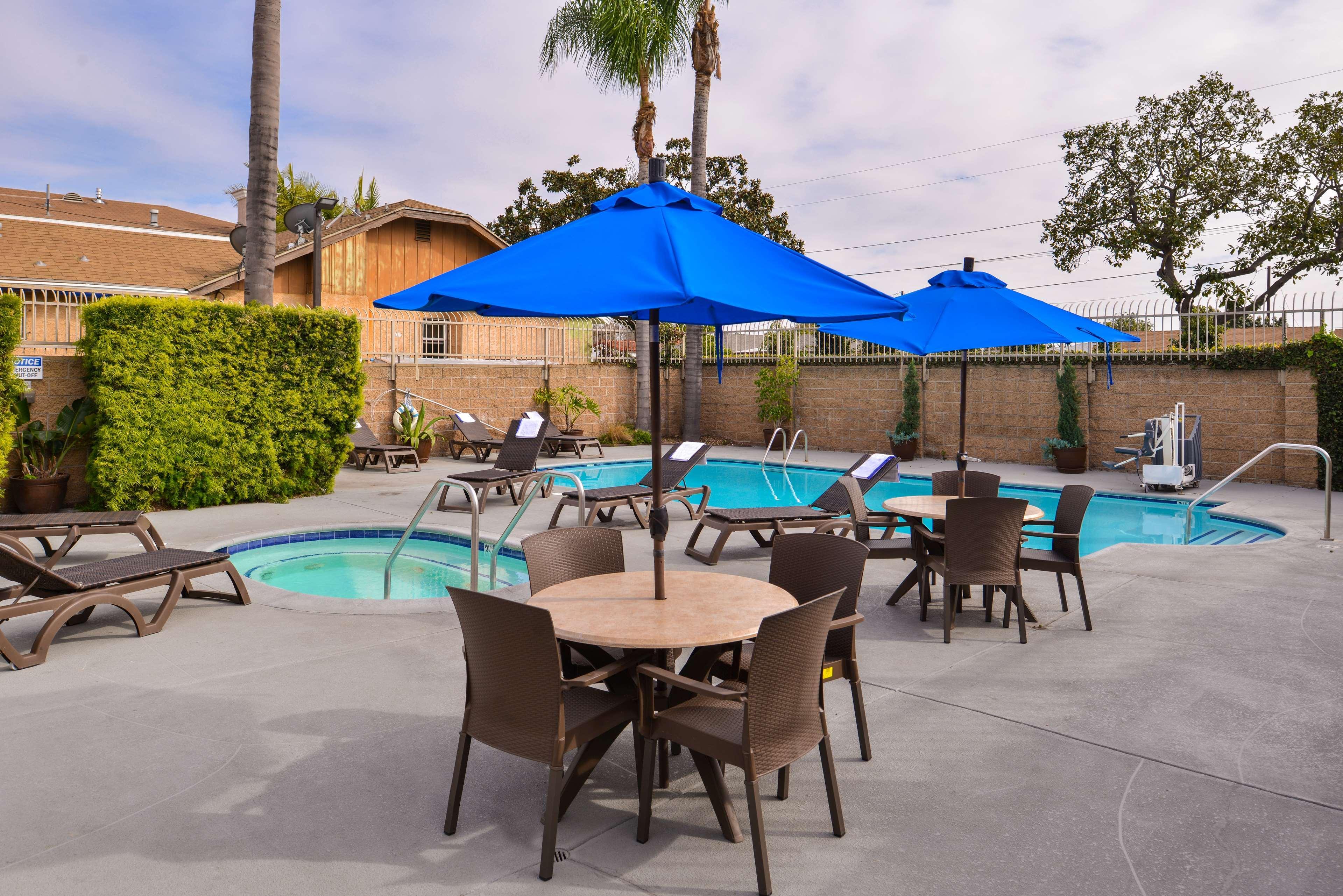 Best Western Airpark Hotel - Los Angeles Lax Airport Ингълуд Екстериор снимка