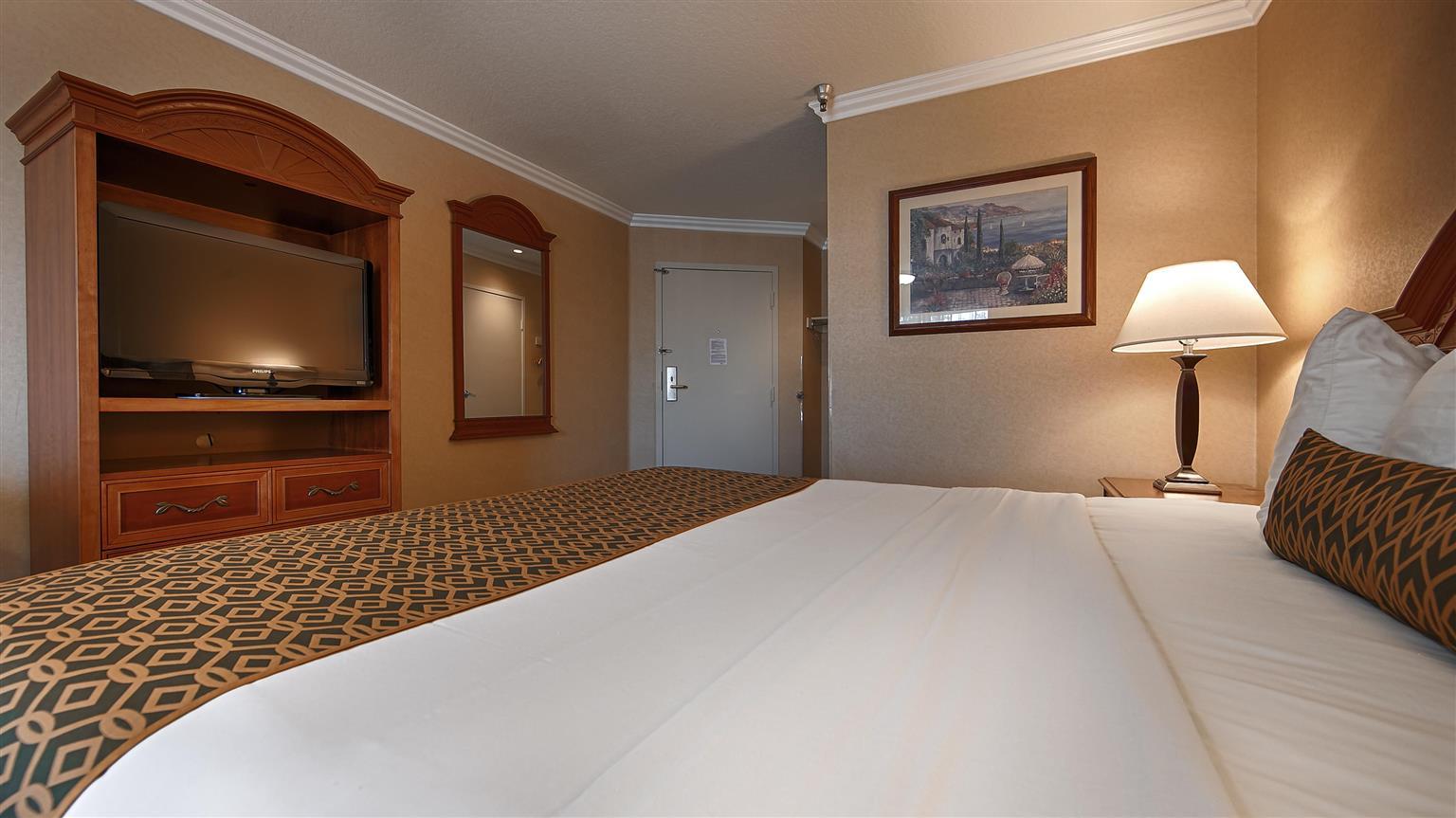 Best Western Airpark Hotel - Los Angeles Lax Airport Ингълуд Екстериор снимка