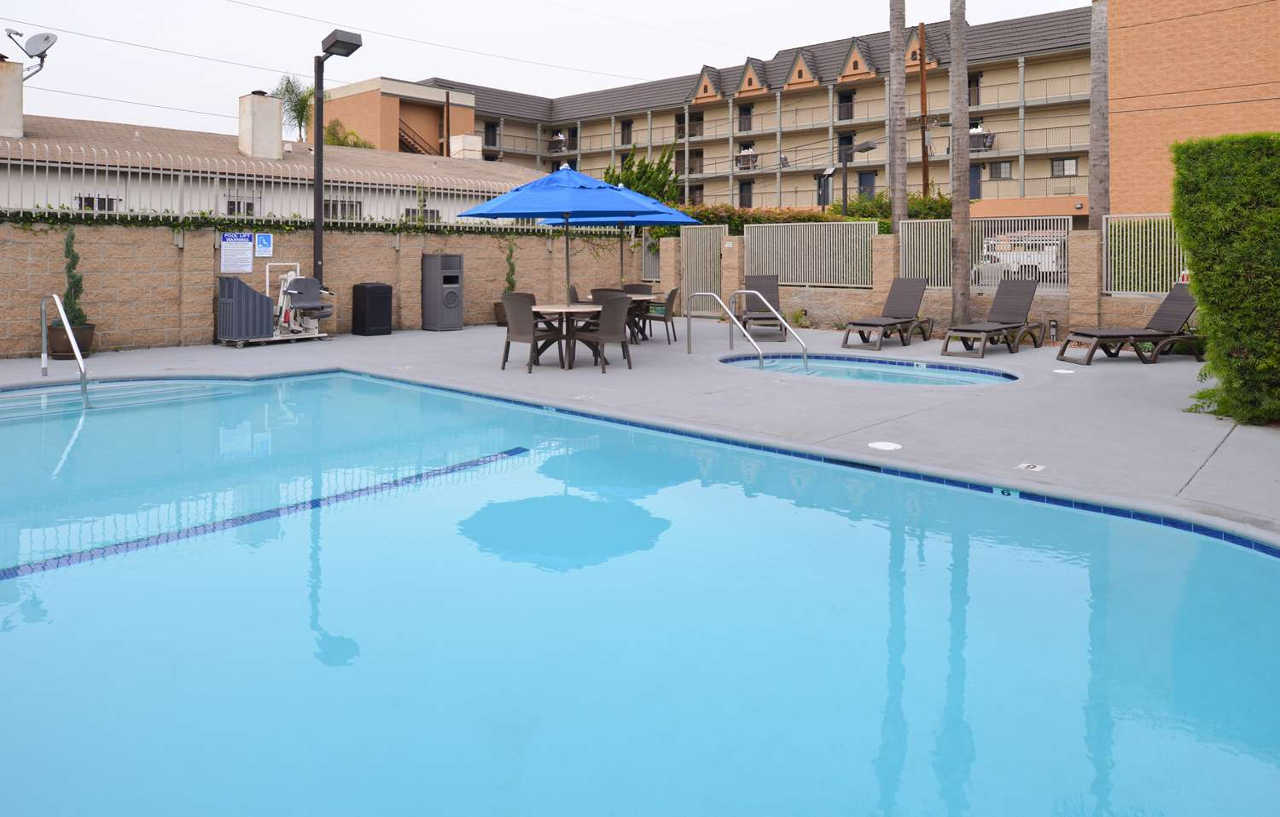 Best Western Airpark Hotel - Los Angeles Lax Airport Ингълуд Екстериор снимка